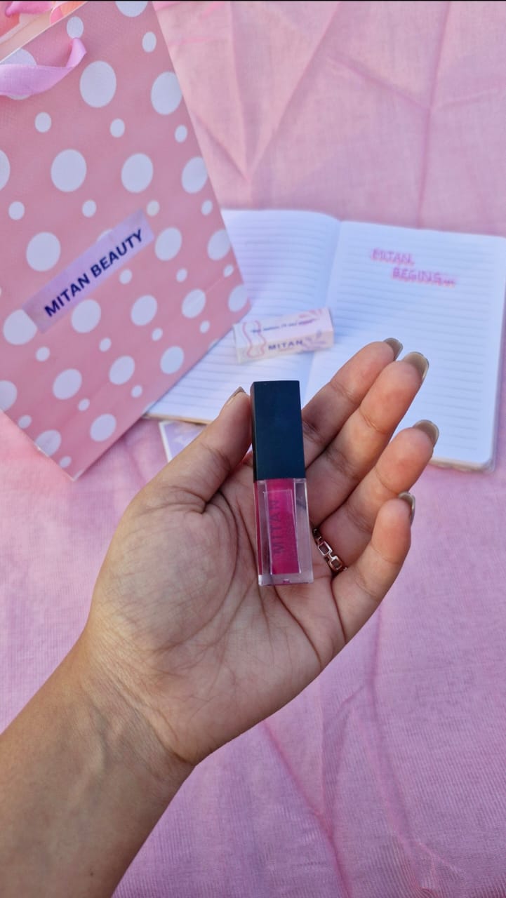 Classy Maroon Lip Gloss